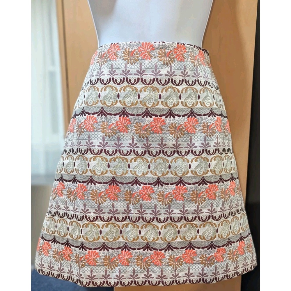 Loft Shimmer Mosaic Shift A-line Mini Skirt Beige/Gold Embroidered Fabric Size 4